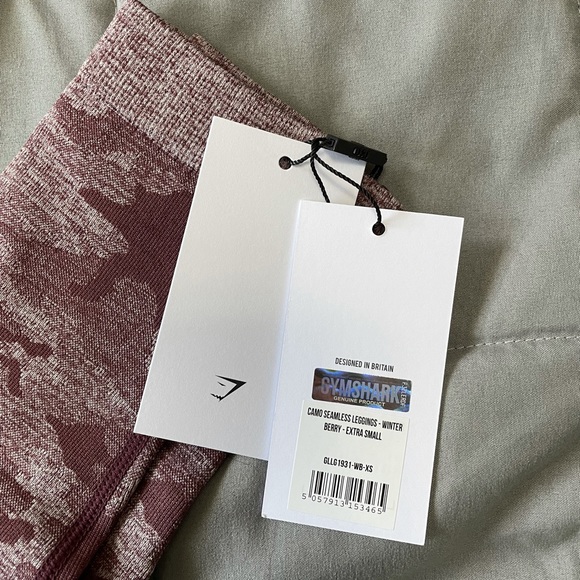 Gymshark NWT Camo Seamless Set - Picture 3 of 4